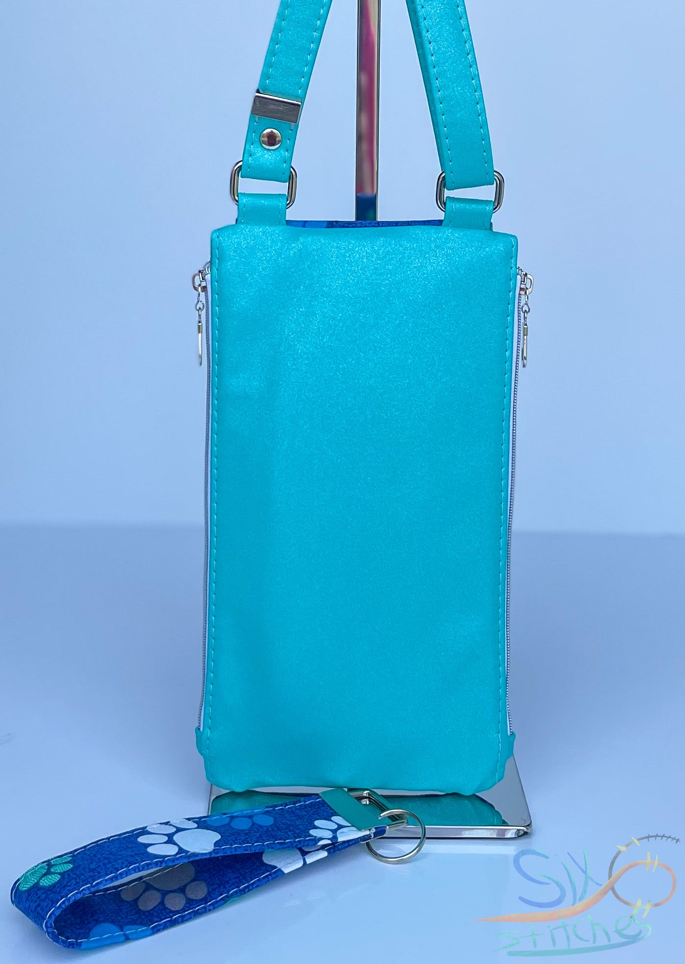 Crossbody wallet
