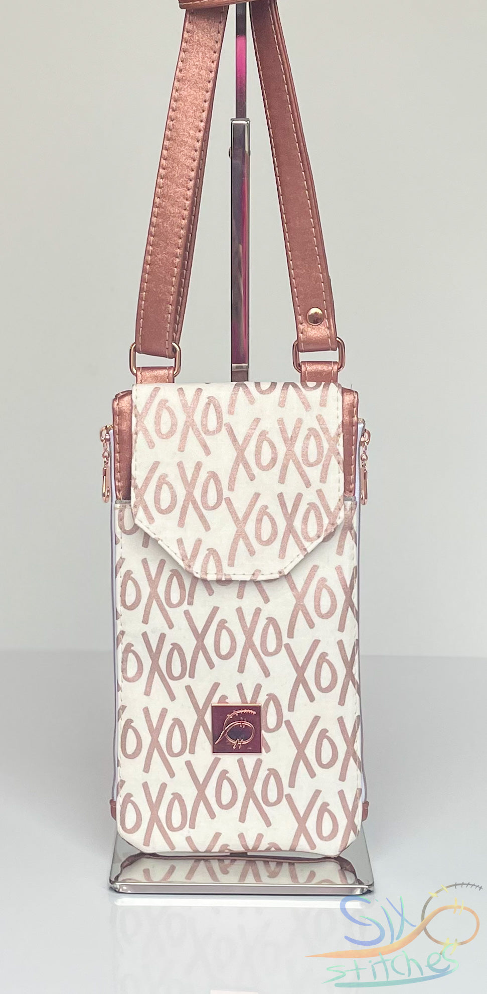 Crossbody wallet