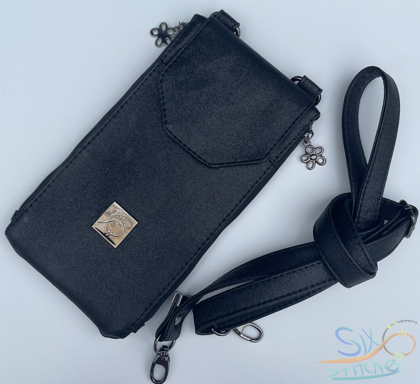 Crossbody wallet