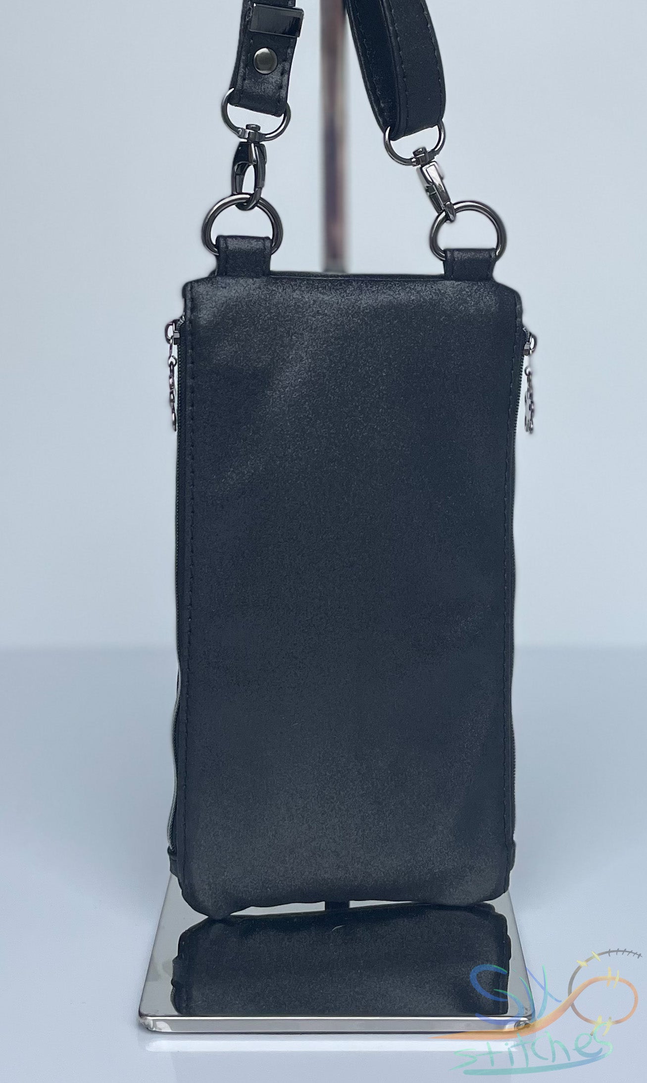 Crossbody wallet