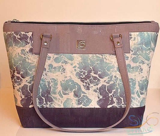 Classic Tote